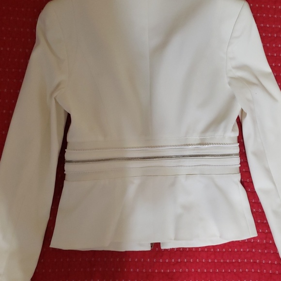 Jacket - Picture 3 of 6